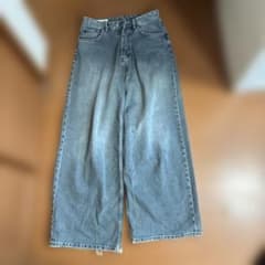 ぽ*た様 ZARA バギーデニムのサムネイル