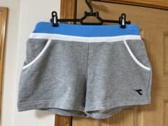 【週末お値下げ】ディアドラ　テニス　ショートパンツ　レディースLのサムネイル