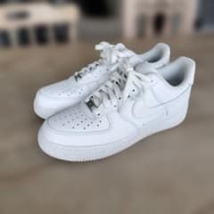 Nike Air Force 1 ホワイトのサムネイル