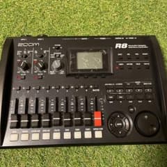 ZOOM R8 本体、SDアダプター付属のサムネイル