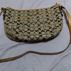 COACH コーチ ブラウン ショルダーバッグのサムネイル