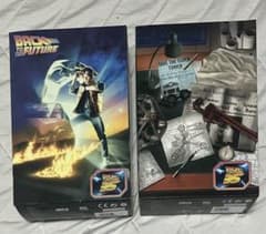 Back to the Future MartyとDocフィギュア 2体セット - メルカリ
