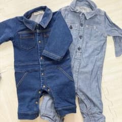 GAP ベビー ロンパース 2枚セット 70 デニムロンパースのサムネイル