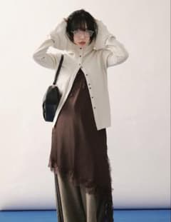 最終値下げ ロワンニュイ loinnuit グリッターワッフルフーディー loin nuit/グリッターワッフルフーディー - メルカリ