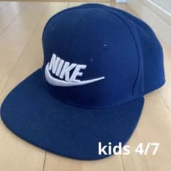 NIKE キャップ　ネイビー　キッズのサムネイル
