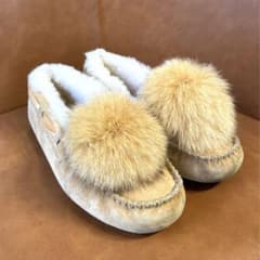 UGG☆ムートンモカシン　ファー付き　21cmのサムネイル