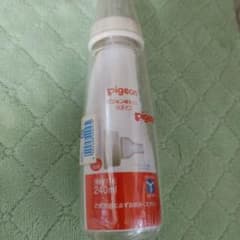ピジョン ガラス製哺乳瓶KG 240ml KG-240DXのサムネイル