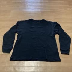 ユニクロキッズ長袖シャツ　150サイズ　黒のサムネイル