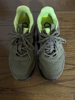 Under Armour トレーニングシューズ オリーブグリーンのサムネイル