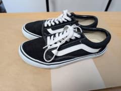 【美品】VANS（ヴァンズ）／オールドスクールスニーカー／黒のサムネイル