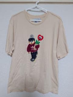 adidas グラフィック Tシャツ ベージュのサムネイル