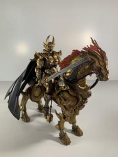 牙狼 魔戒可動 黄金騎士 ガロ 魔導馬 ゴウテン 別売 硬質マント付 セット 牙狼 魔戒可動 黄金騎士 ガロ 魔導馬 ゴウテン 別売 硬質マント付
