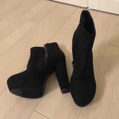 大きいサイズ新品　forever21 ヒールブーツのサムネイル