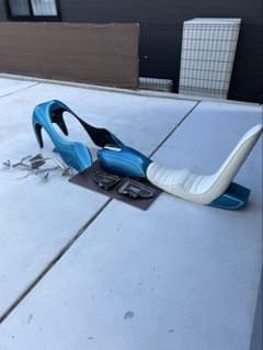 アンパンマン GS400外装セット　JOKER.Sフルカウル付き アンパンマン 様専用GS400外装セット JOKER.Sフルカウル付き - メルカリ