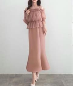 オフショルシアーブラウス＋マーメイドキャミワンピースsetのサムネイル