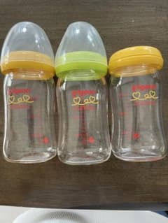 ピジョン 母乳実感 哺乳瓶のサムネイル