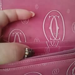 Cartierの財布のサムネイル