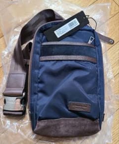 新品　未使用　Master-Piece　 ボディバッグのサムネイル
