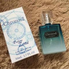 st☆butterfly様専用【 Chronos Ⅱ 】アズール に似ている香水のサムネイル