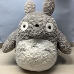 トトロ ぬいぐるみ 大きめ グレー トトロ ぬいぐるみ 大きめ グレー - メルカリ