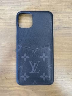 VUITTON iPhone11 Pro MAX ヴィトン　アイフォンカバーのサムネイル