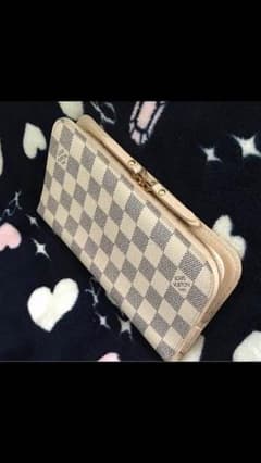 長財布のサムネイル