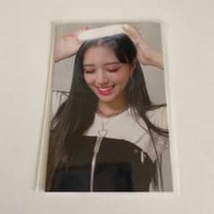 ITZY ユナ トレカ ライトリング ポップアップ特典 - メルカリ