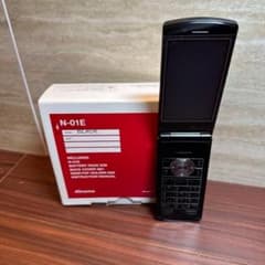 docomo N-01E フリップフォン 5551 docomo N-01E フリップフォン 5551 - メルカリ