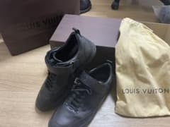 ルイヴィトン スニーカーのサムネイル