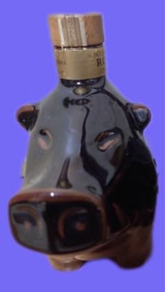 即決 サントリーローヤル 亥年陶器ボトル 未開栓 送料込 - メルカリ