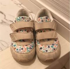 ミズノ 女児スニーカー16.5cm 汚れありのサムネイル
