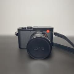 ［値下げしました］美品 Leica Q2 28mm（ライカ コンデジ）のサムネイル