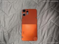 CMF by Nothing Phone (2) Pro 本体