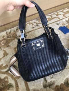美品   Anya Hindmarch　ショルダーバッグ　2WAYのサムネイル