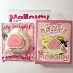 Mellojoy メロジョイ クリームまみれ大福シリーズ グアバ スクイーズのサムネイル