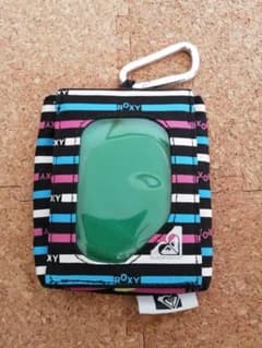 ロキシーROXYリフト券ケース　パスケースのサムネイル
