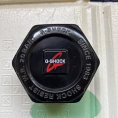 G-SHOCK GA-100 ブラック/ゴールドのサムネイル