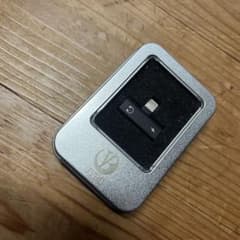 充電機能付きコンパクトデバイスのサムネイル