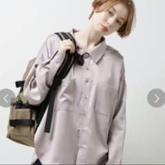 サテンとろみシャツ　コメント値引き◎のサムネイル