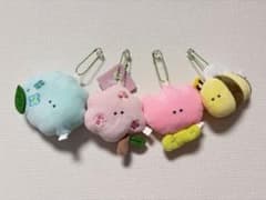 つぶらな瞳　お花畑　　ぬいぐるみマスコット 4種セットのサムネイル
