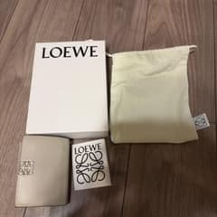 LOEWE（ロエベ） アナグラム トライフォールド ウォレット（三つ折り財布）のサムネイル
