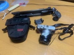 R*u様 FUJIFILM X A3 本体、カバー、三脚付き（動作確認済み） R*u様 FUJIFILM X A3 本体、カバー、三脚付き（動作確認済み） - メルカリ