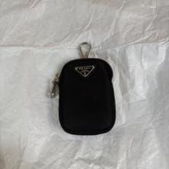 極美　PRADA Re-Nylon キーホルダー　ミニポーチ　TT119 極美 PRADA Re-Nylon キーホルダー ミニポーチ TT119 - メルカリ