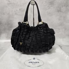 PRADA プラダ フリルデザイン ハンドバッグ ギャランティカード付 PRADA プラダ フリルデザイン ハンドバッグ ギャランティカード付