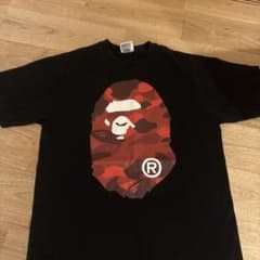 A BATHING APE Tシャツ ブラック レッド カモのサムネイル