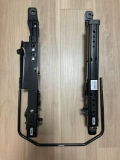 RECARO レカロシート ベースフレーム 三菱 エボ10 左座席 CZ4Aのサムネイル