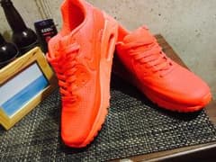Nike AIR MAXのサムネイル