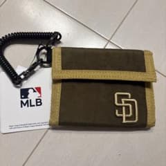 MLB ロサンゼルス二つ折り財布 新品のサムネイル