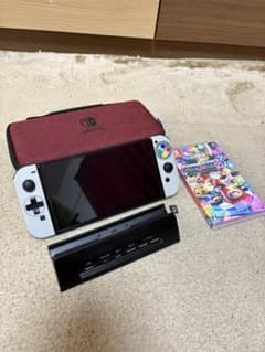 Switch 有機ELスーファミモデル + マリオカート8 デラックスのサムネイル