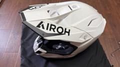 Airoh オフロードヘルメットのサムネイル